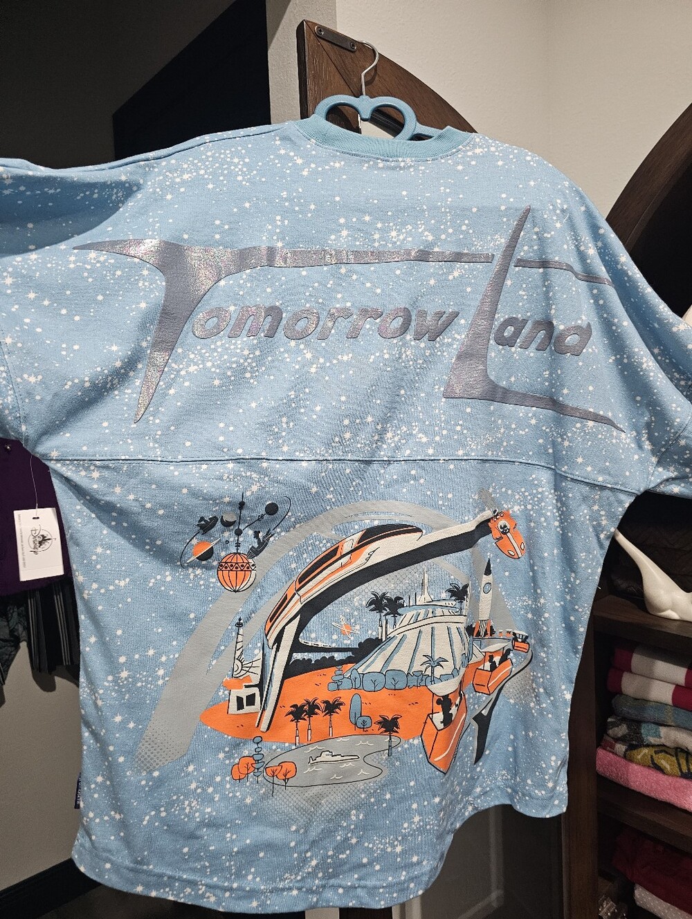 DISNEY Parks Tomorrow Land Spirit Jersey long sleeve Size Medium NWT